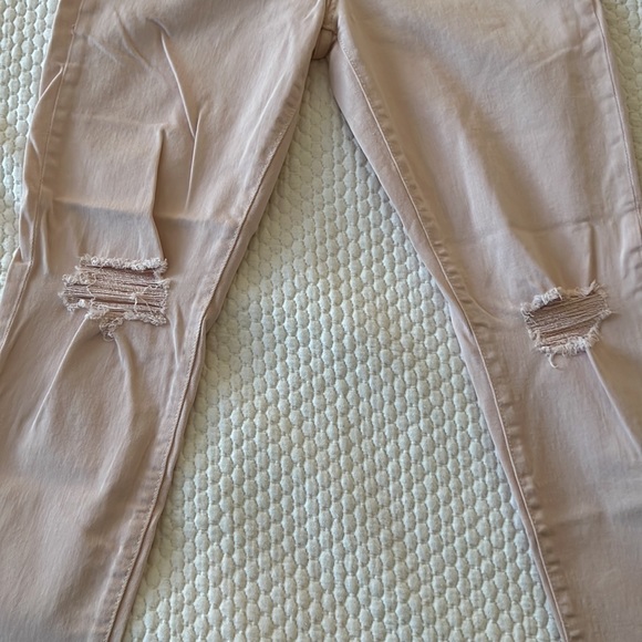 EUC Banana Republic pink distressed skinny jeans, size 29 - Picture 3 of 5